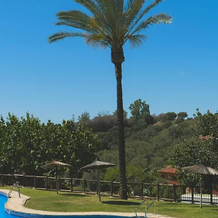Ap. Reserva De 3 * Marbella